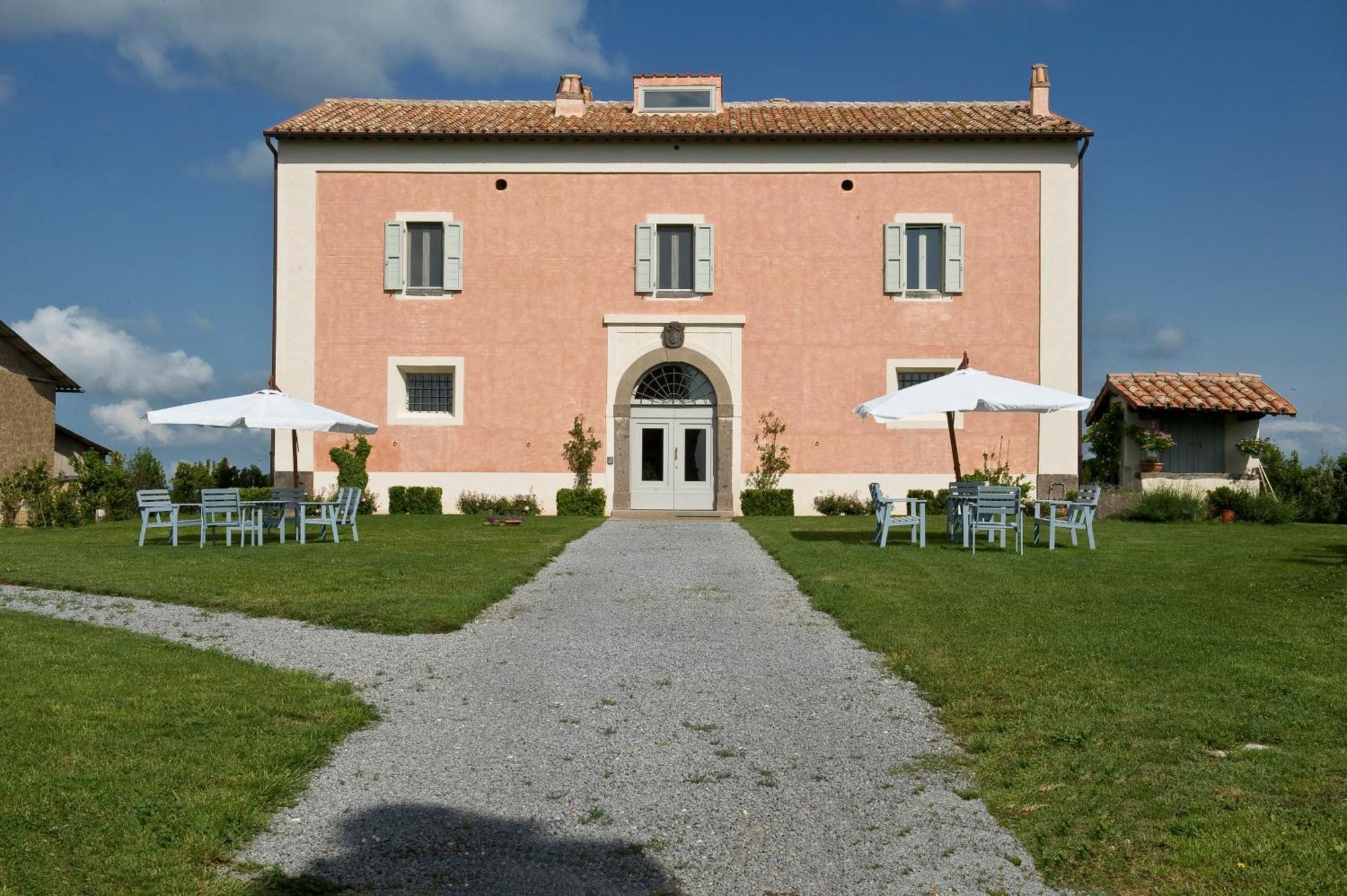 Agriturismo Casale Bonaparte Cellere Екстериор снимка