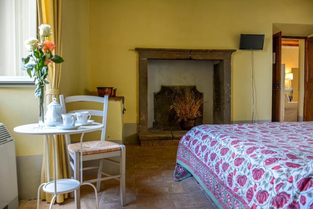 Agriturismo Casale Bonaparte Cellere Екстериор снимка