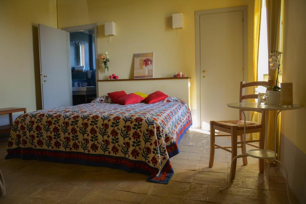 Agriturismo Casale Bonaparte Cellere Екстериор снимка