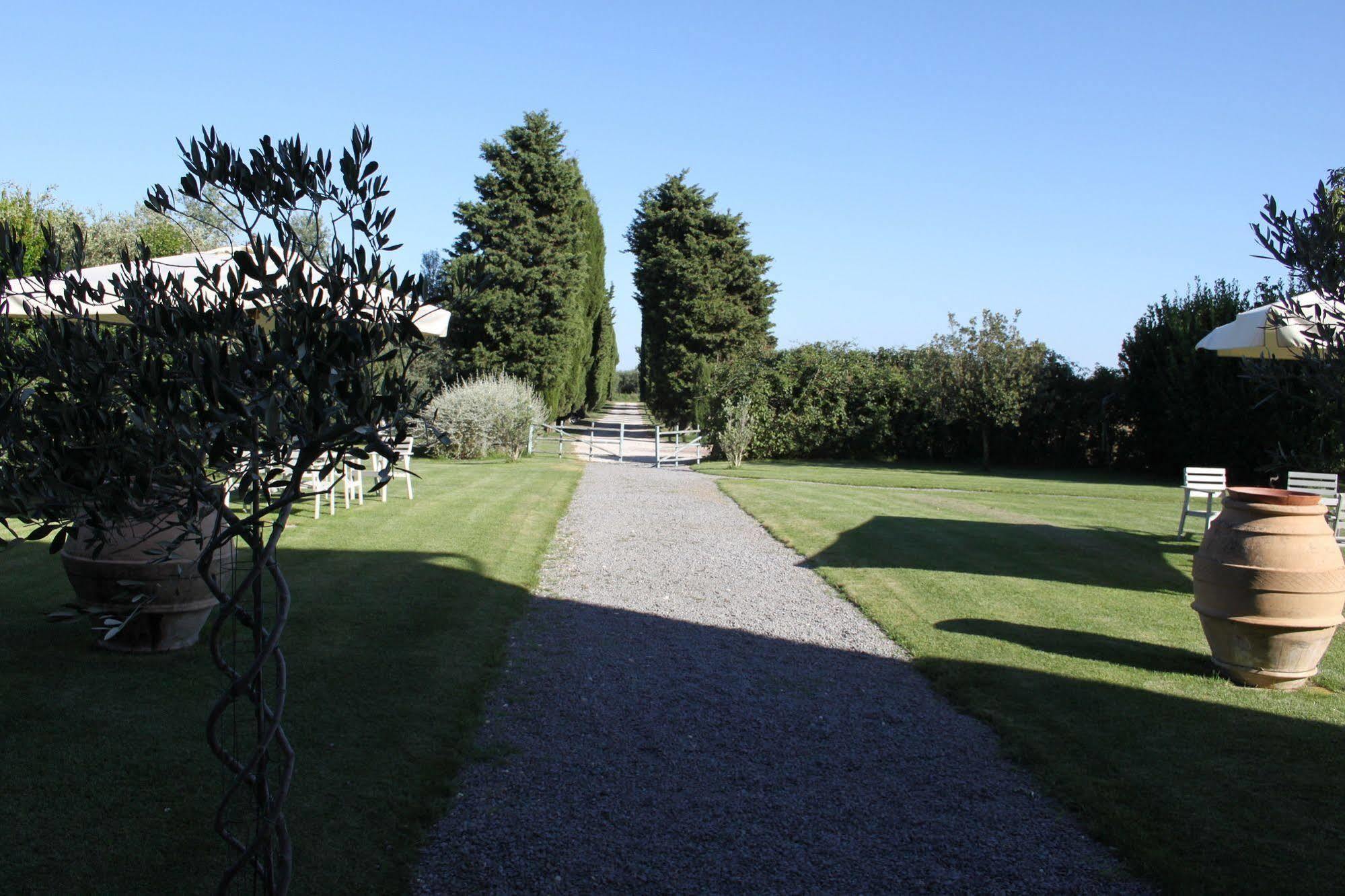 Agriturismo Casale Bonaparte Cellere Екстериор снимка
