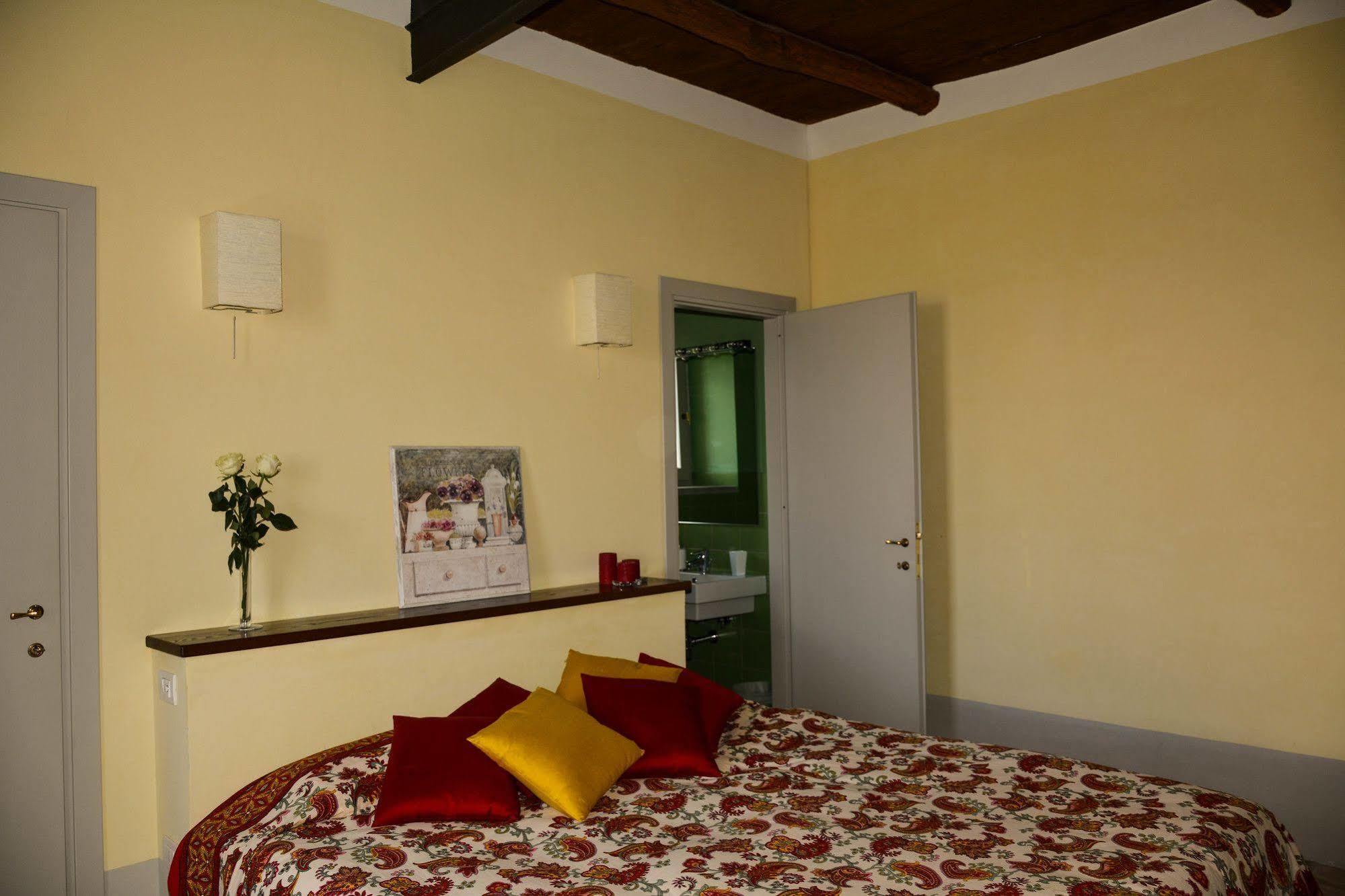 Agriturismo Casale Bonaparte Cellere Екстериор снимка