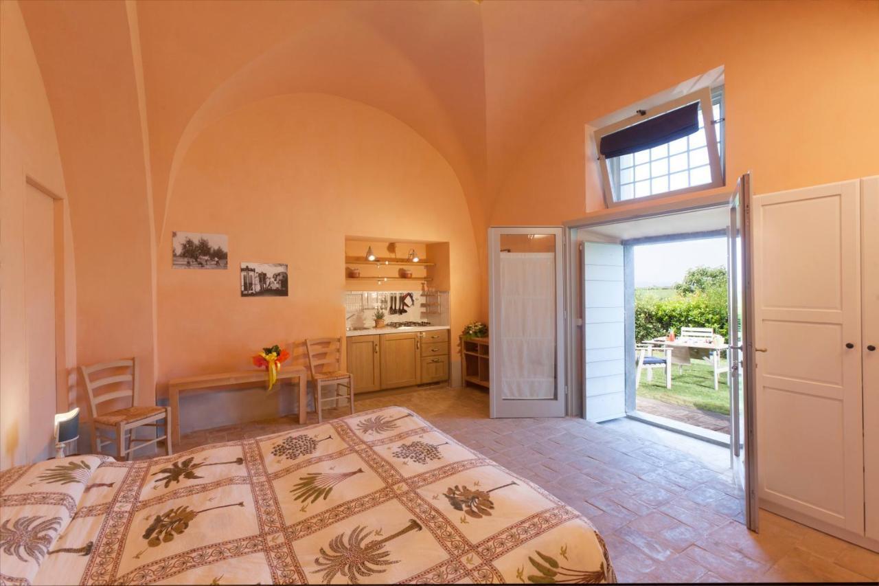 Agriturismo Casale Bonaparte Cellere Екстериор снимка
